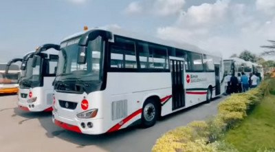 যাত্রীদের জন্য জাপানী র‍্যাম্প কোচ যুক্ত করল বিমান বাংলাদেশ